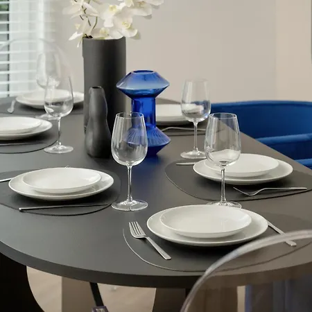 Gwiazdzista Elegant For 6 Guests With Balcony & Parking By Renters ורוצלב