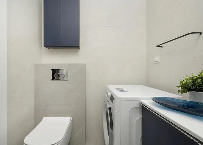 Апартаменты Gwiazdzista Elegant For 6 Guests With Balcony & Parking By Renters *