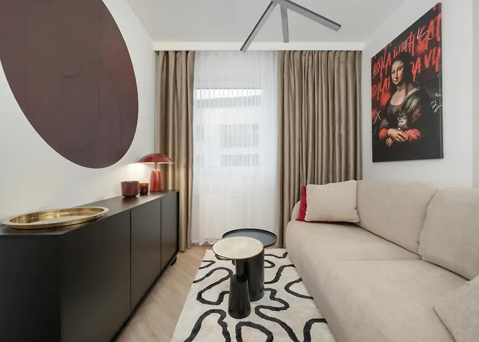 Апартаменты Gwiazdzista Elegant For 6 Guests With Balcony & Parking By Renters *