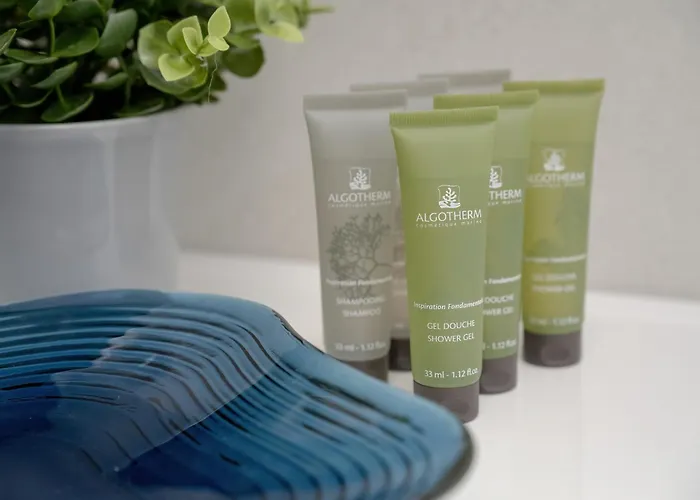 Gwiazdzista Elegant For 6 Guests With Balcony & Parking By Renters Апартаменты *