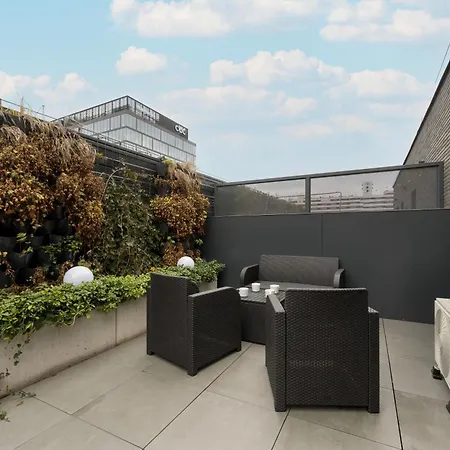 Gwiazdzista Elegant For 6 Guests With Balcony & Parking By Renters Apartment Breslau