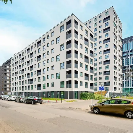 Appartement Gwiazdzista Elegant For 6 Guests With Balcony & Parking By Renters