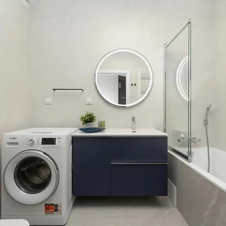 Gwiazdzista Elegant For 6 Guests With Balcony & Parking By Renters Apartment *