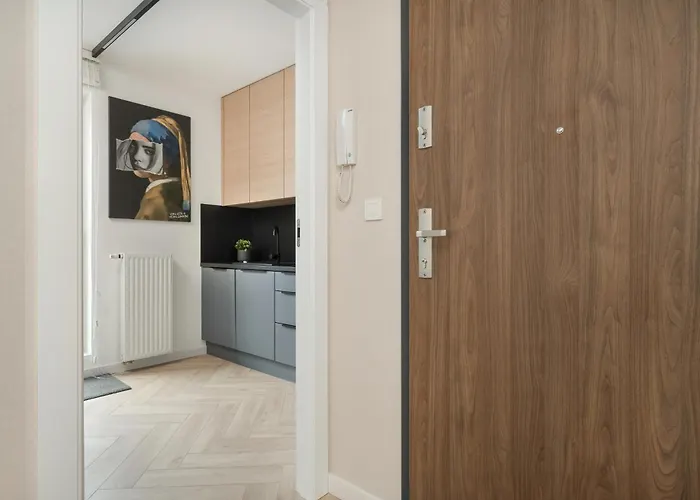 Apartmán Gwiazdzista Elegant For 6 Guests With Balcony & Parking By Renters Vratislav