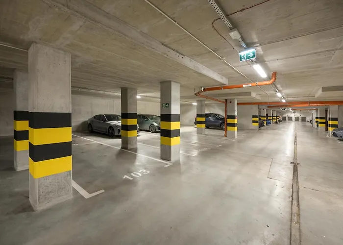 Apartmán Gwiazdzista Elegant For 6 Guests With Balcony & Parking By Renters Vratislav